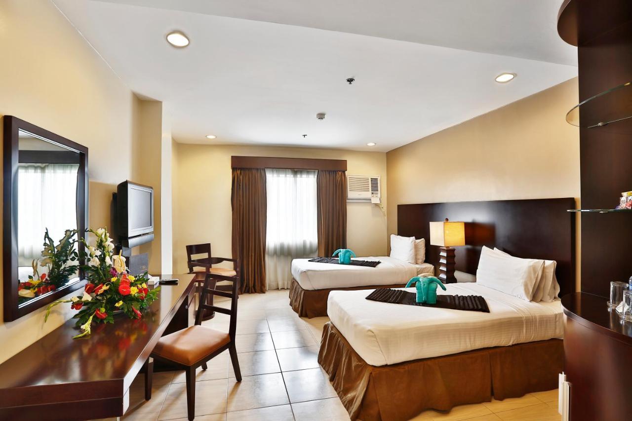 Alpa City Suites Hotel Cebu Stadt Exterior foto