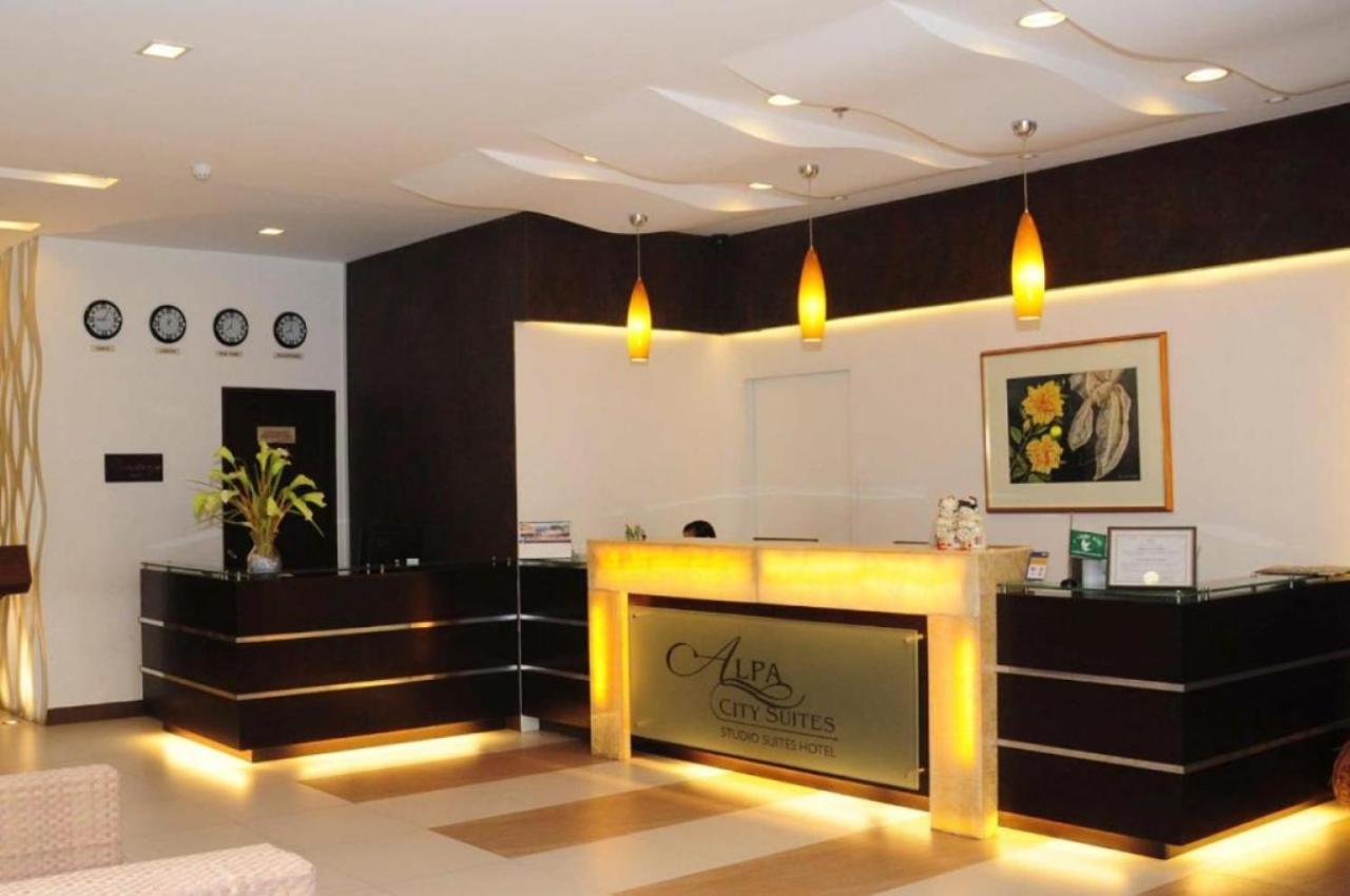 Alpa City Suites Hotel Cebu Stadt Exterior foto