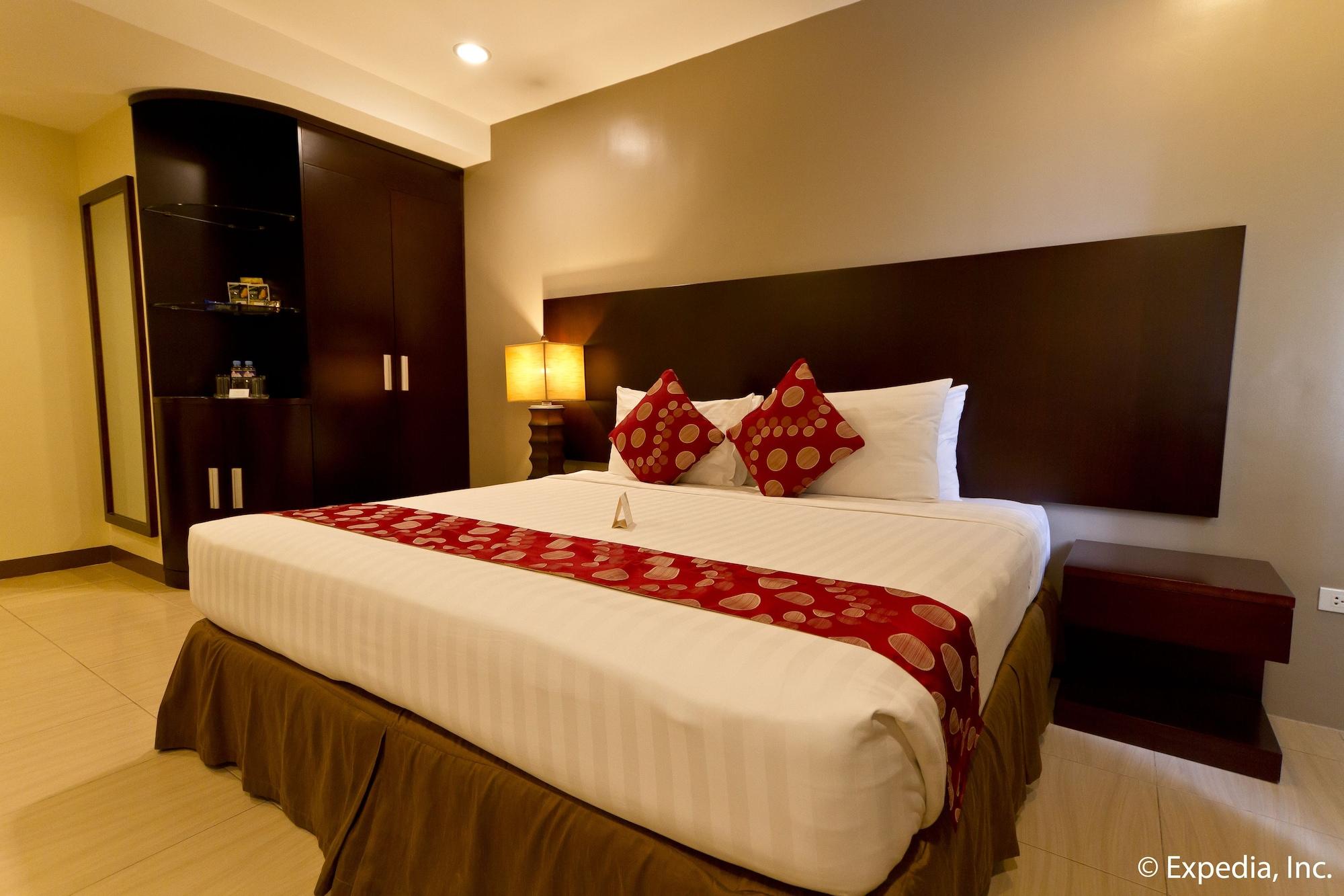Alpa City Suites Hotel Cebu Stadt Exterior foto