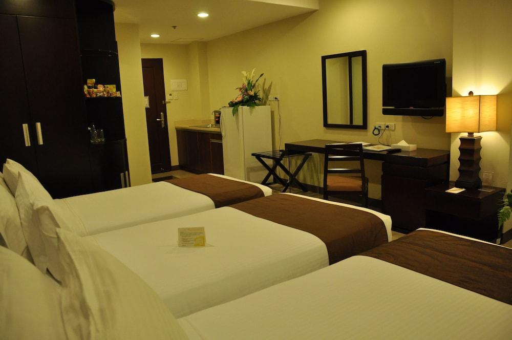 Alpa City Suites Hotel Cebu Stadt Exterior foto